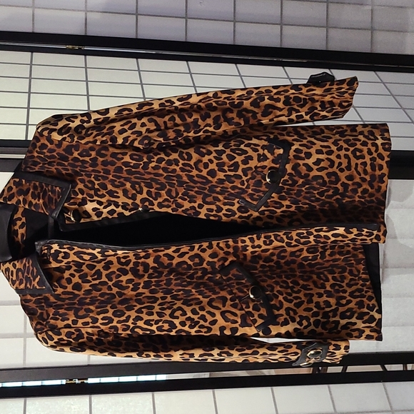 jones new york animal print jacket